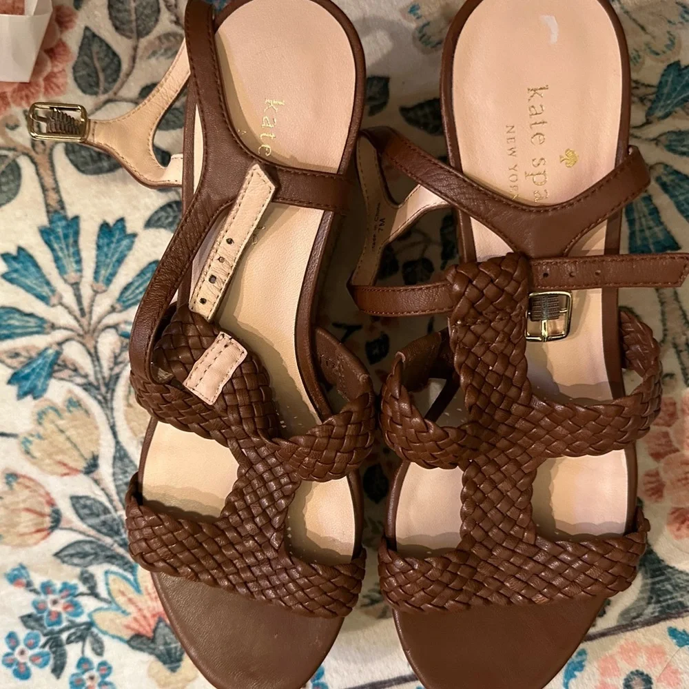 Kate Spade Tianna Brown Leather Wedge Sandals Like New Size 7